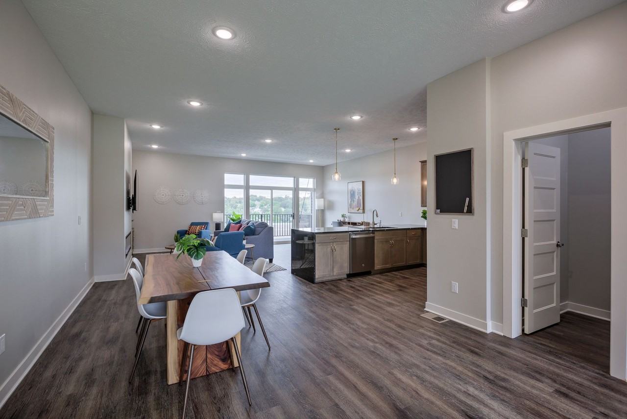 634 N 46th St - Photo 6 of 34