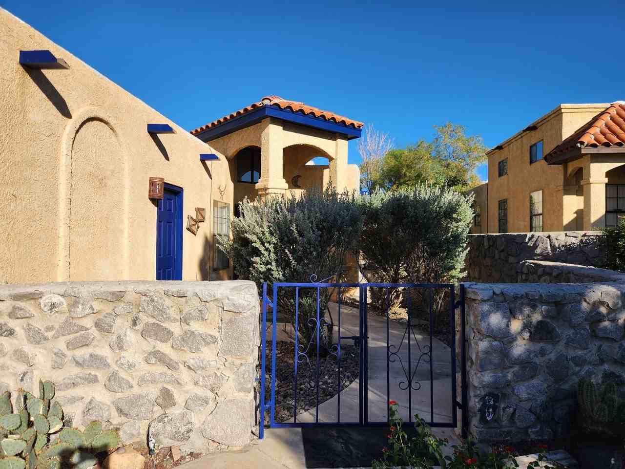 2050 Pinecone Way - Photo 3 of 33