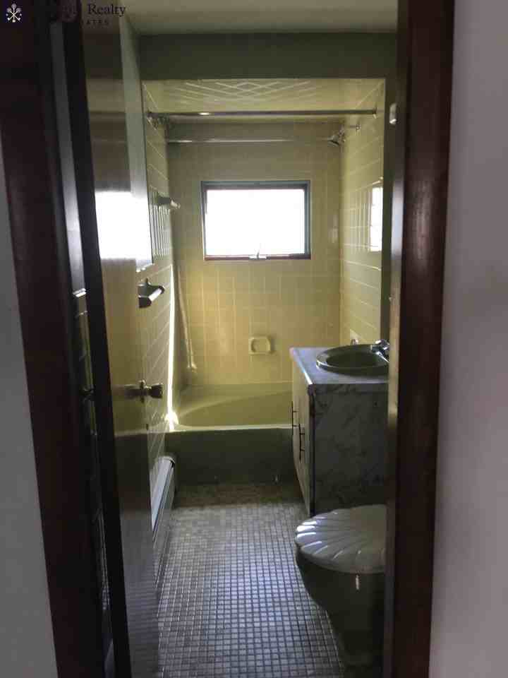 231 Brookline St #5 - Photo 4 of 12