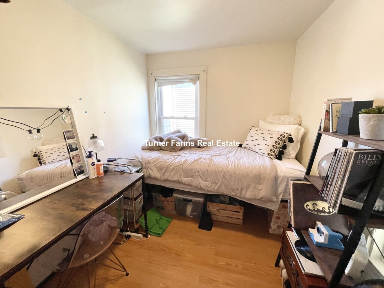 Shepherd Ave #2 - Photo 3 of 20