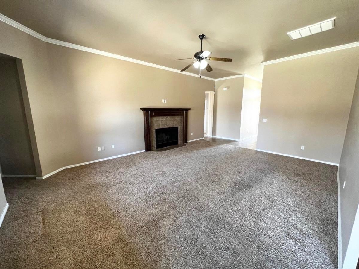 8224 Hillers Rd - Photo 4 of 20