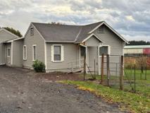 5824 Ocean Beach Hwy - Photo 1 of 1