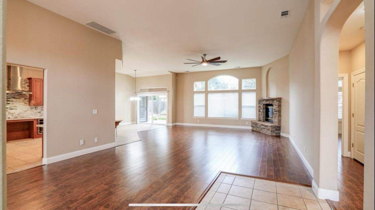 846 Miraggio Drive - Photo 7 of 17