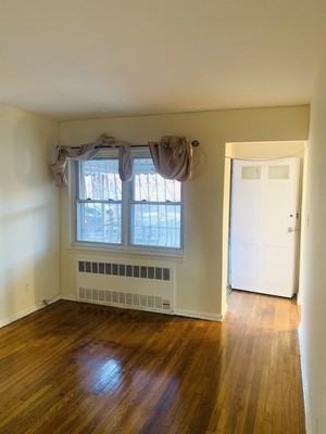 150 East 18th Street #i - Photo 3 of 3