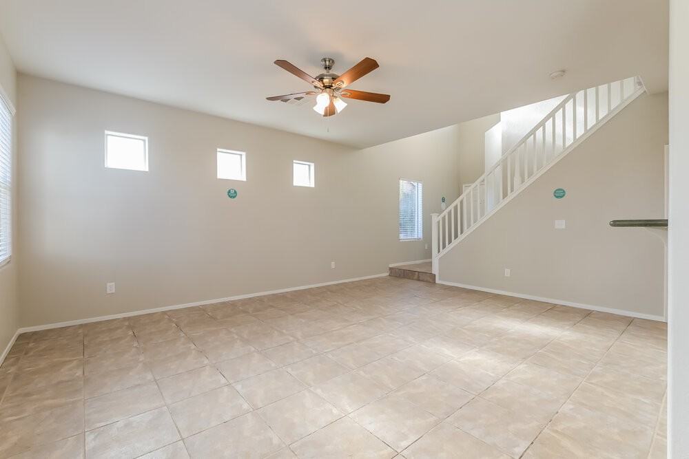 500 Blushing Maple St - Photo 4 of 17