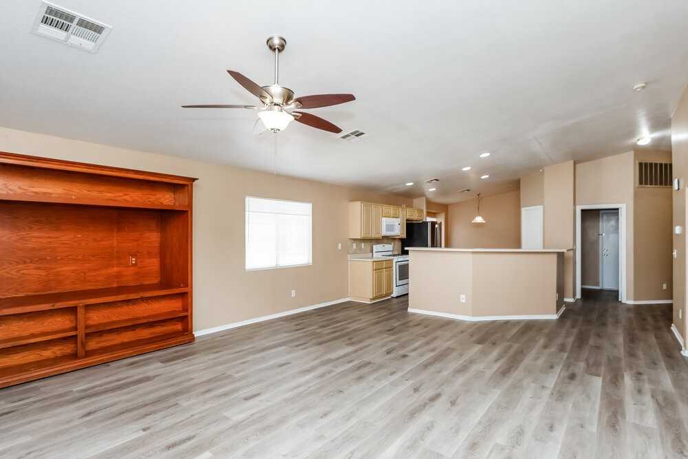 1002 Emerald Stone Ave - Photo 6 of 16