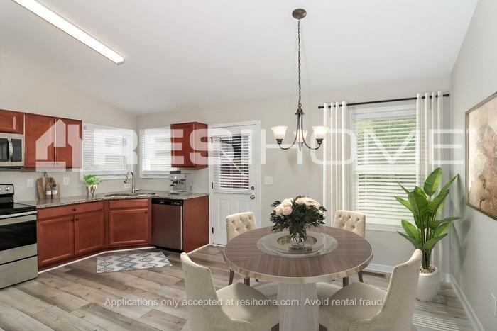 13 Oakbrook Dr Sw - Photo 3 of 18