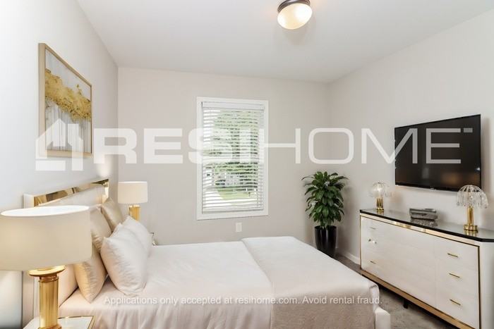 13 Oakbrook Dr Sw - Photo 7 of 18