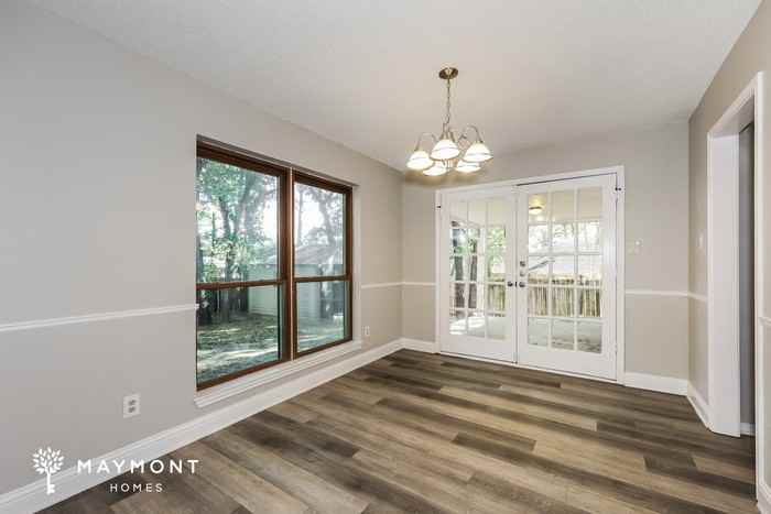 1009 Wood Ridge Dr - Photo 7 of 13