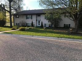 featured image of 1202 N Railroad St