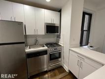 140 E 46th St #3J - Photo 1 of 1