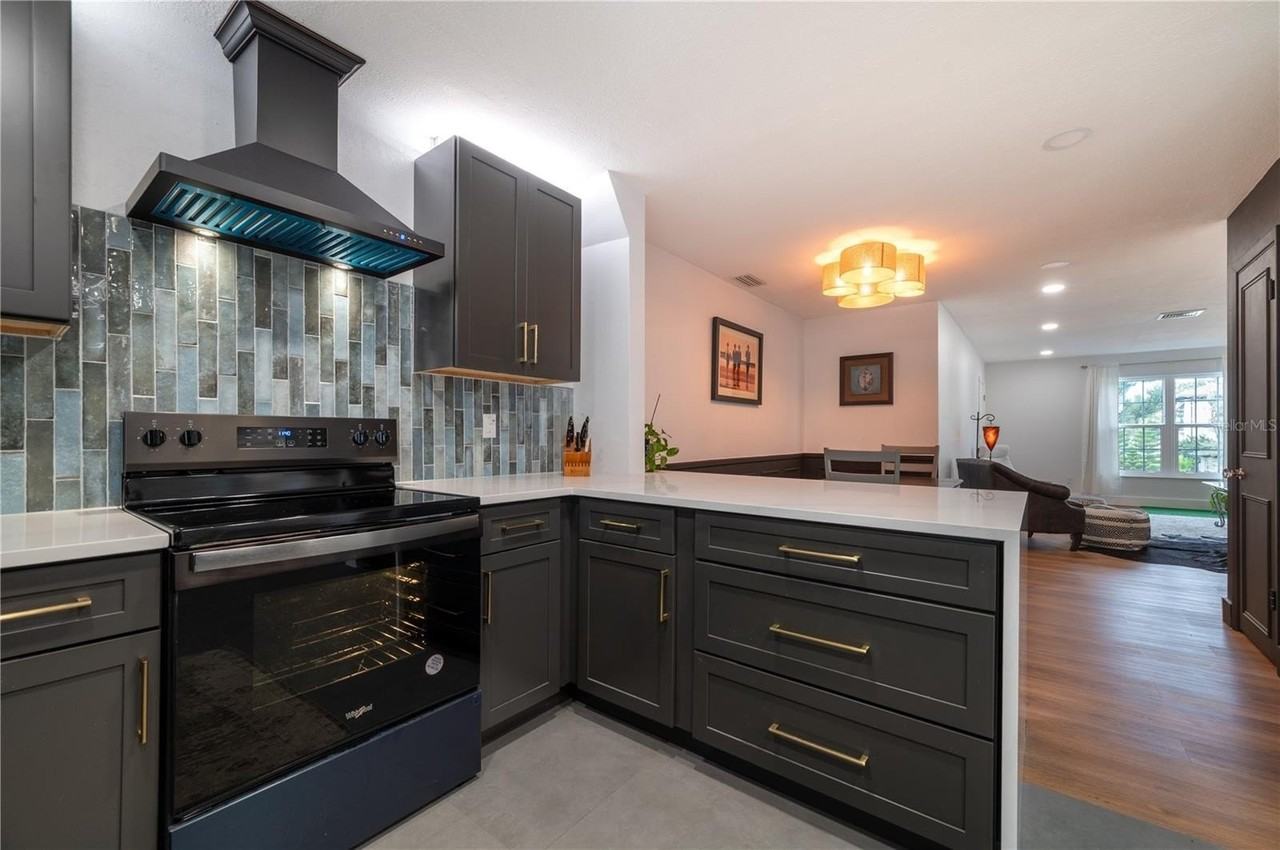 1097 Eden Isle Blvd Ne - Photo 6 of 41