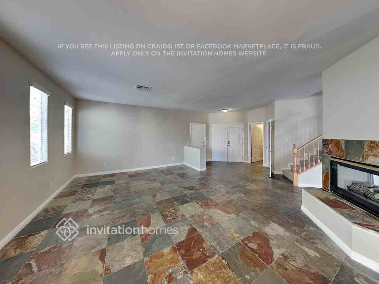 3872 West Irvin Avenue - Photo 5 of 18