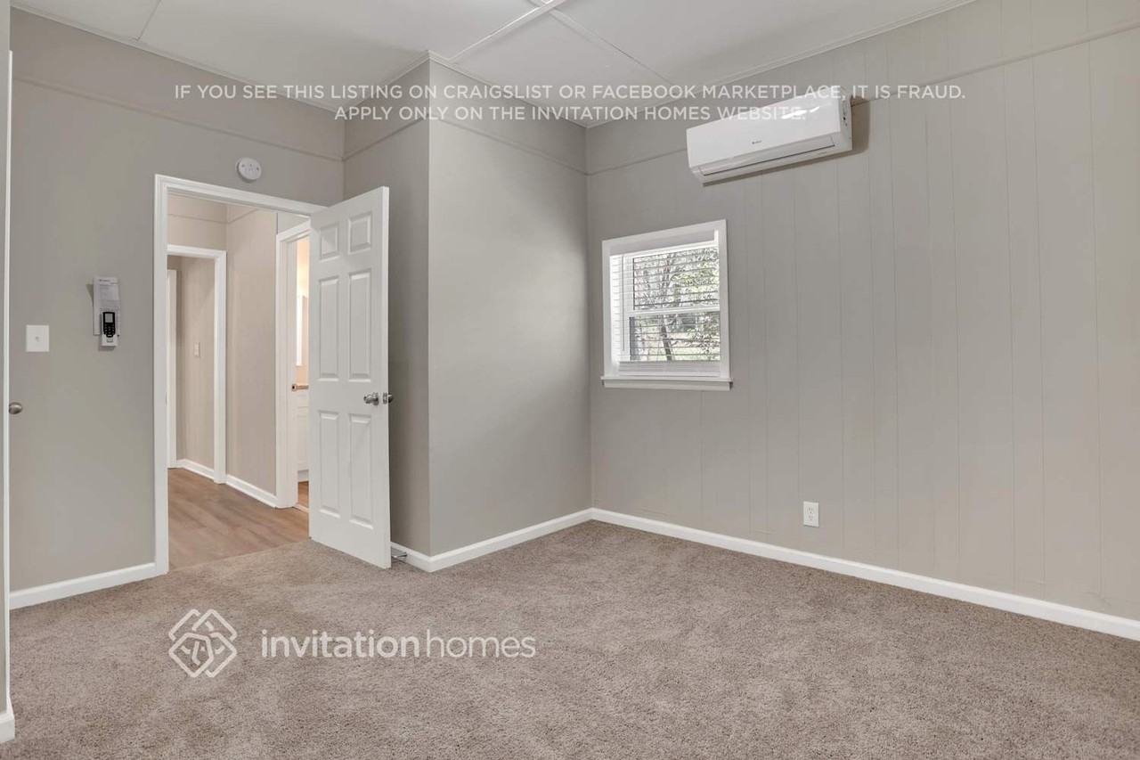 469 Stephenson Road - Photo 7 of 22