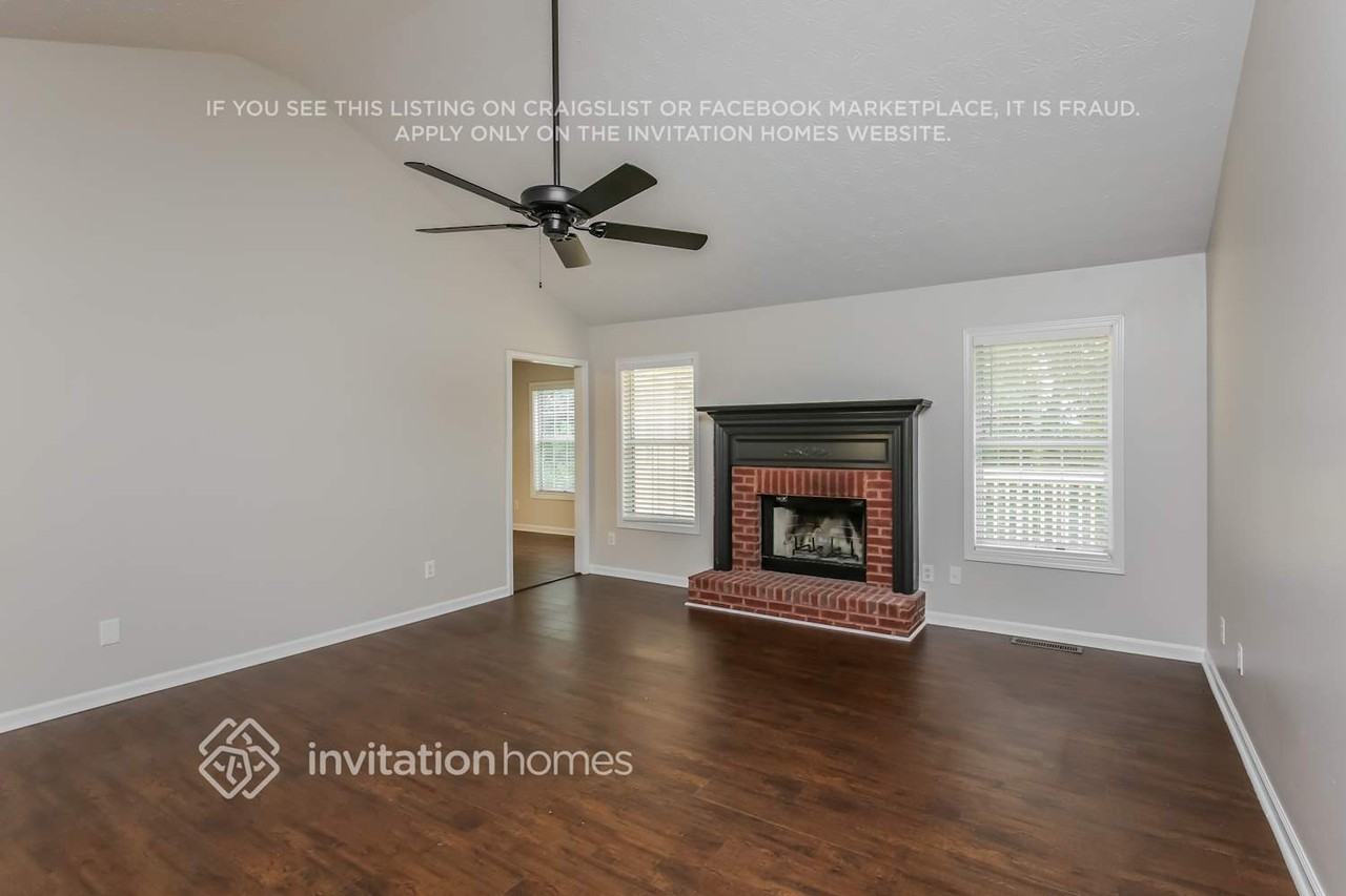 4502 Keenly Valley Dr - Photo 3 of 17