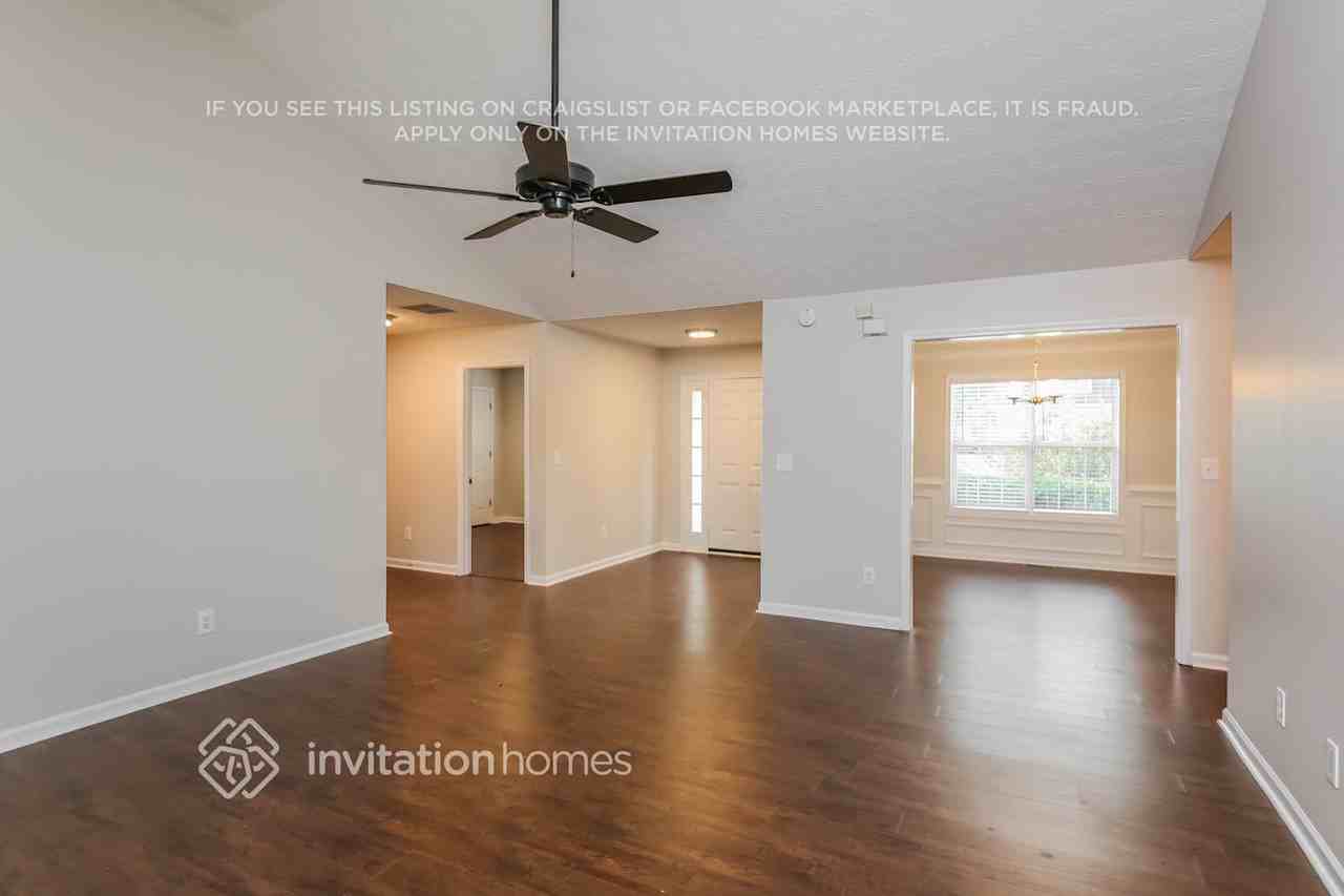 4502 Keenly Valley Dr - Photo 5 of 17