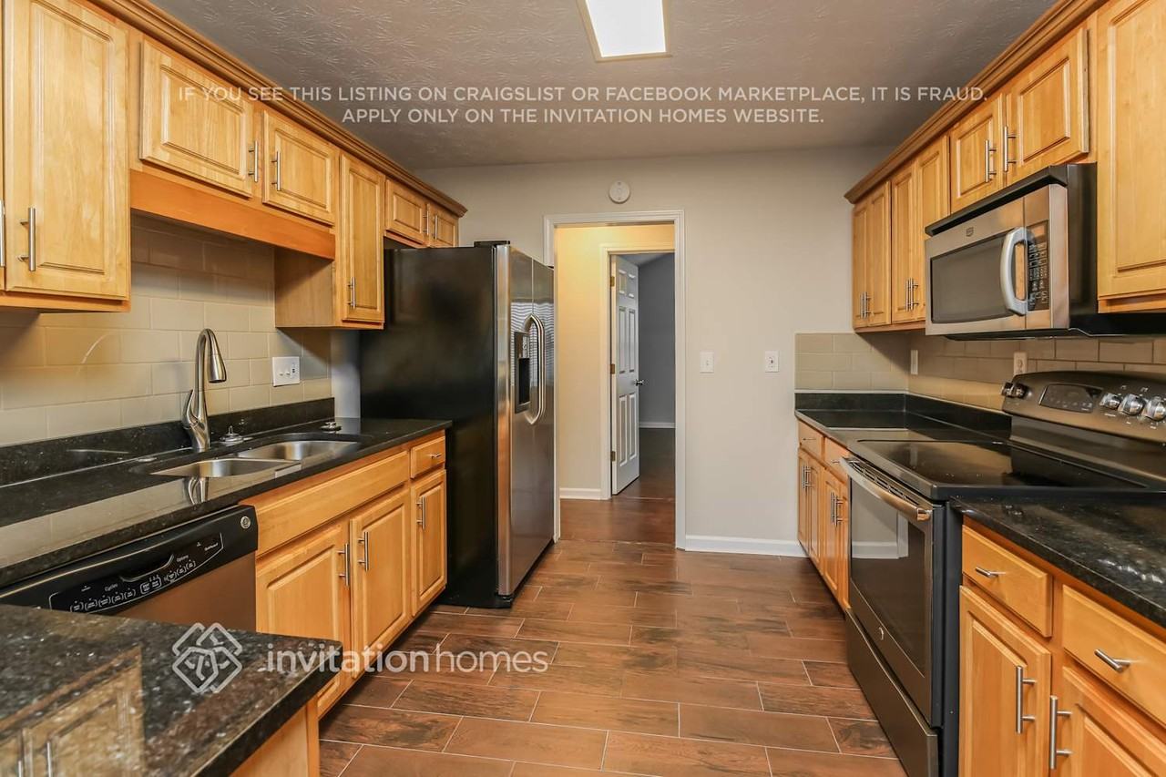 4502 Keenly Valley Dr - Photo 6 of 17