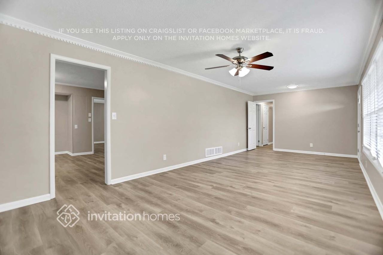 5561 George Road - Photo 6 of 25