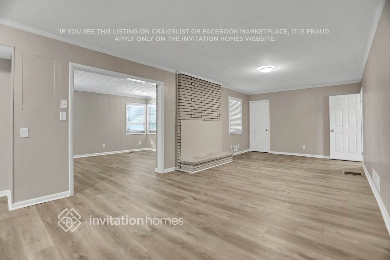 5561 George Road - Photo 7 of 25