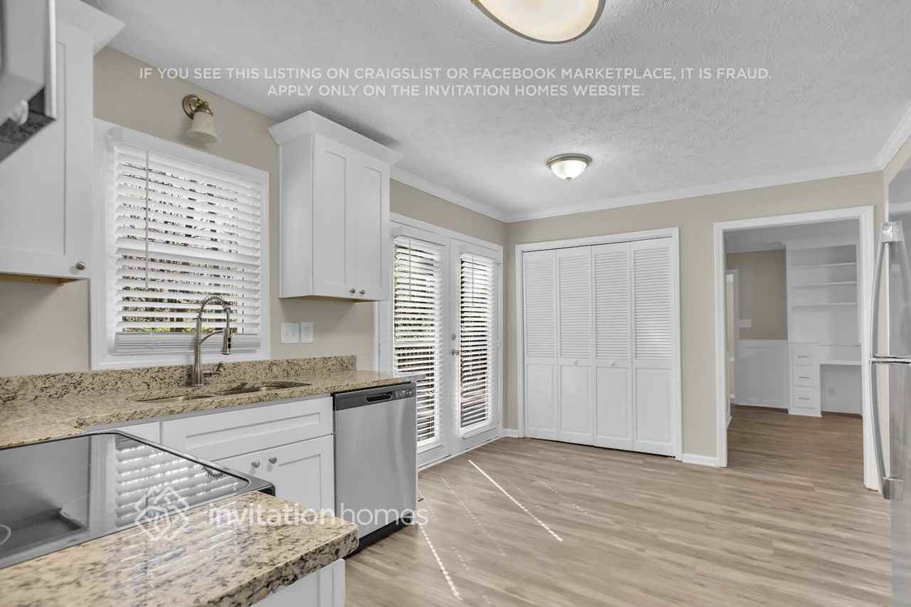 426 Windsor Farms Drive - Photo 7 of 24