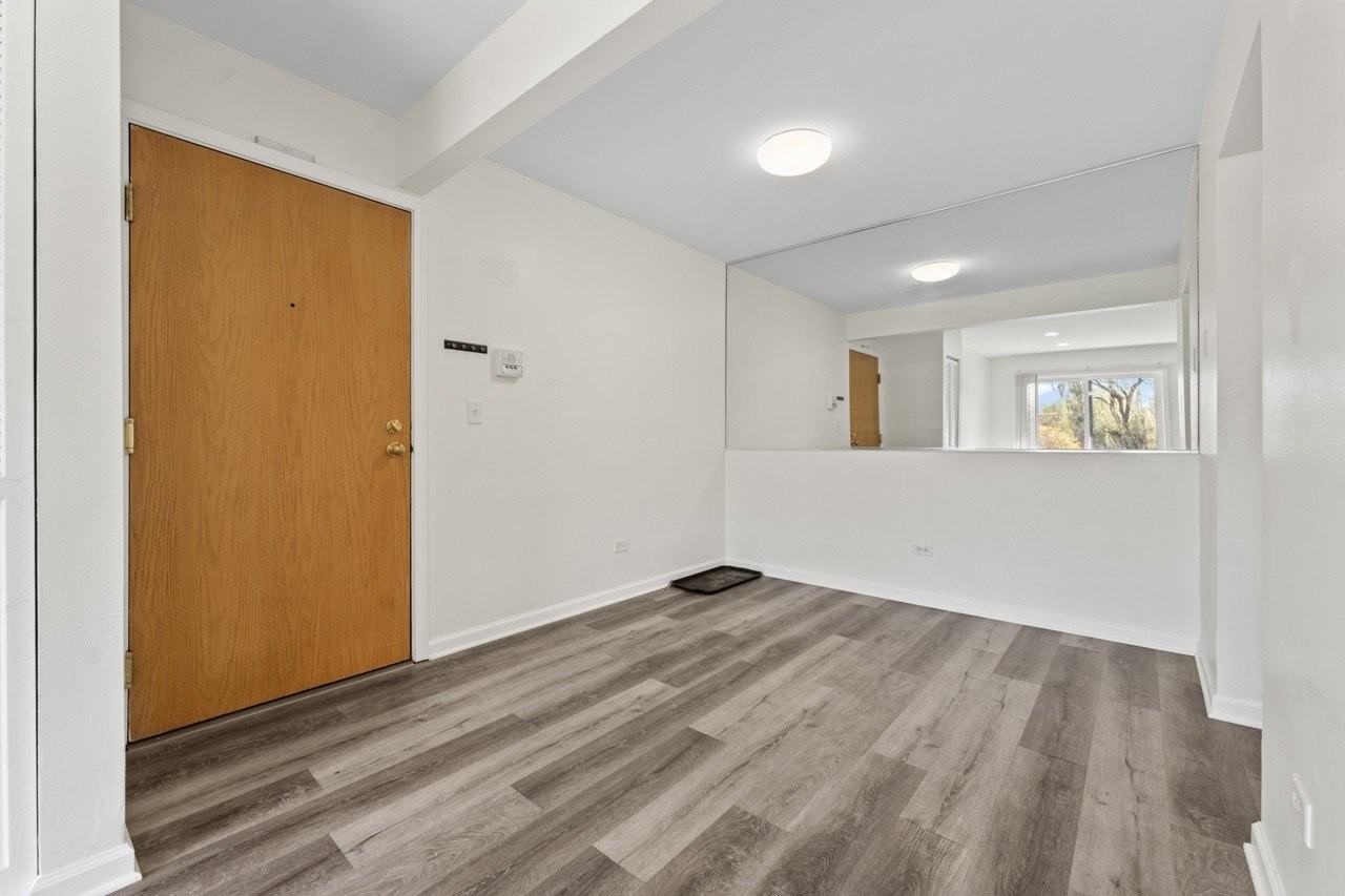 900 North Lakeside Drive #1A - Photo 6 of 26