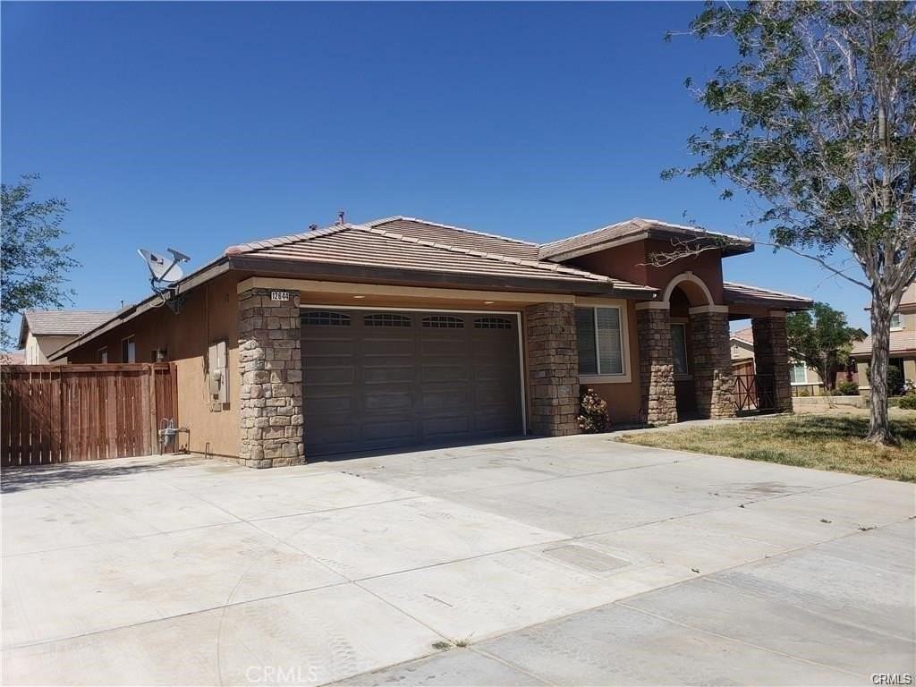 12644 Madrona St - Photo 2 of 46