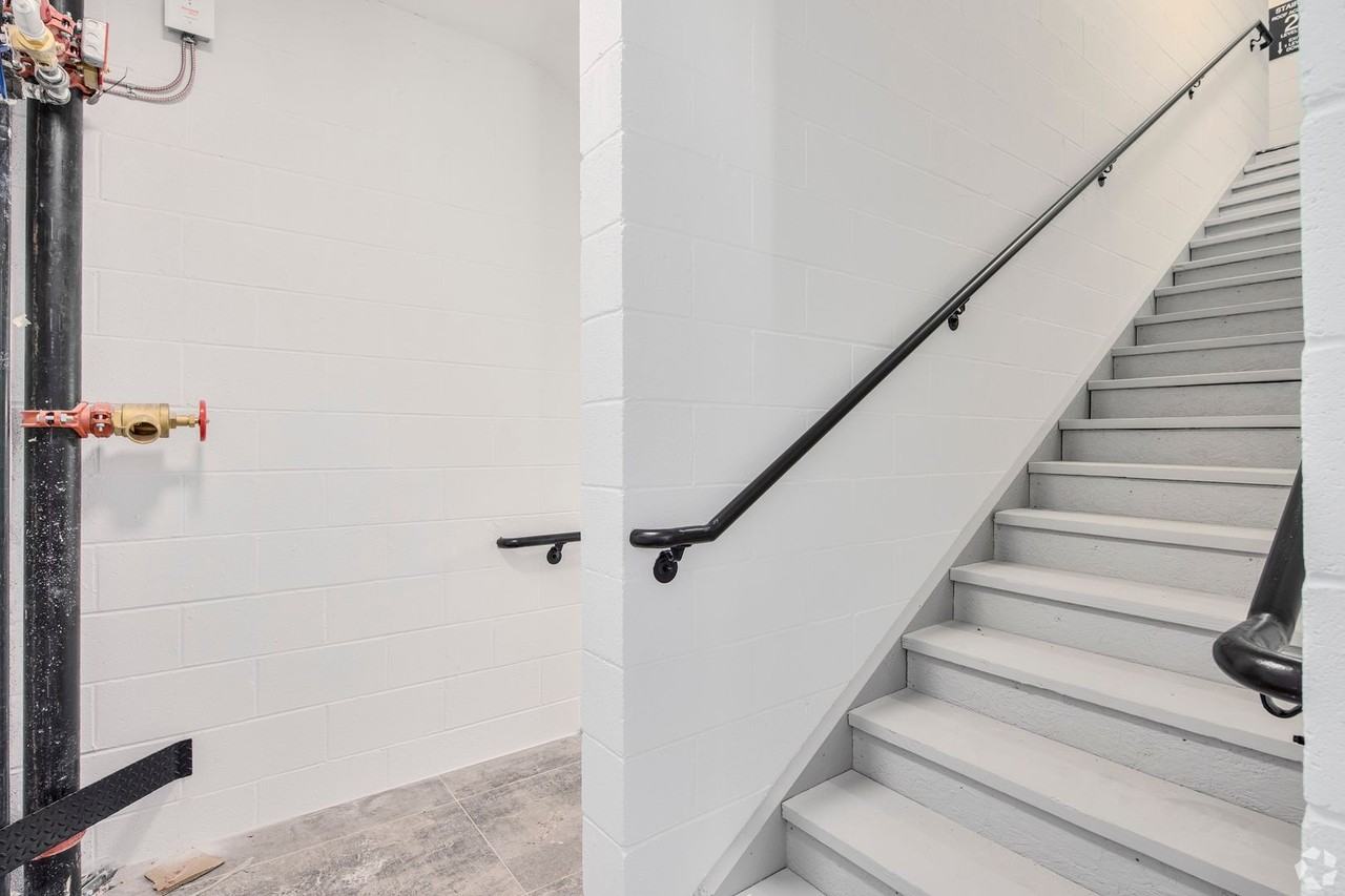 317 Kennedy Street NW - Photo 6 of 20