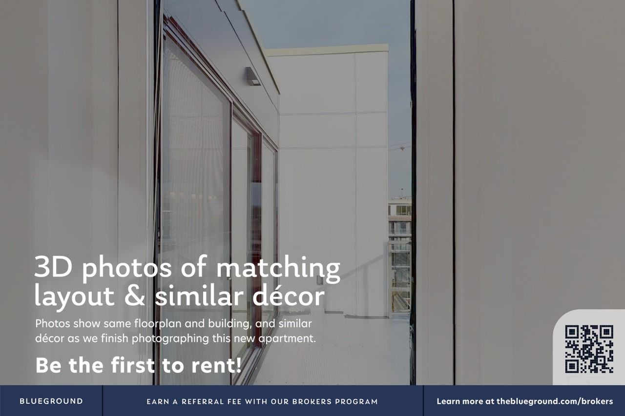 109 South Division St - Photo 4 of 49