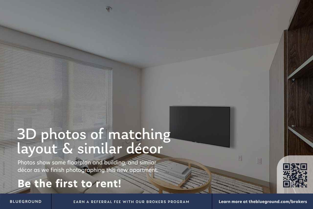 109 South Division St - Photo 4 of 47