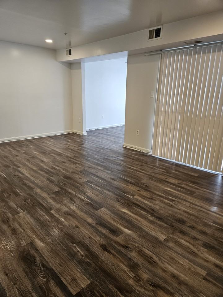 2040 Alice Avenue #201 - Photo 6 of 15