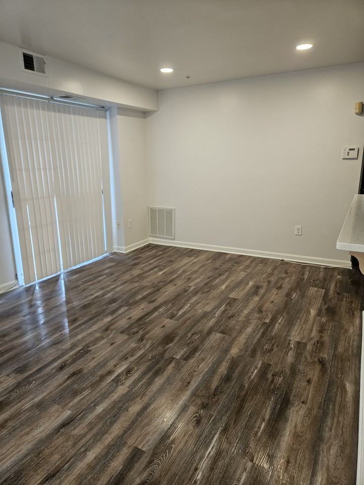 2040 Alice Avenue #201 - Photo 7 of 15