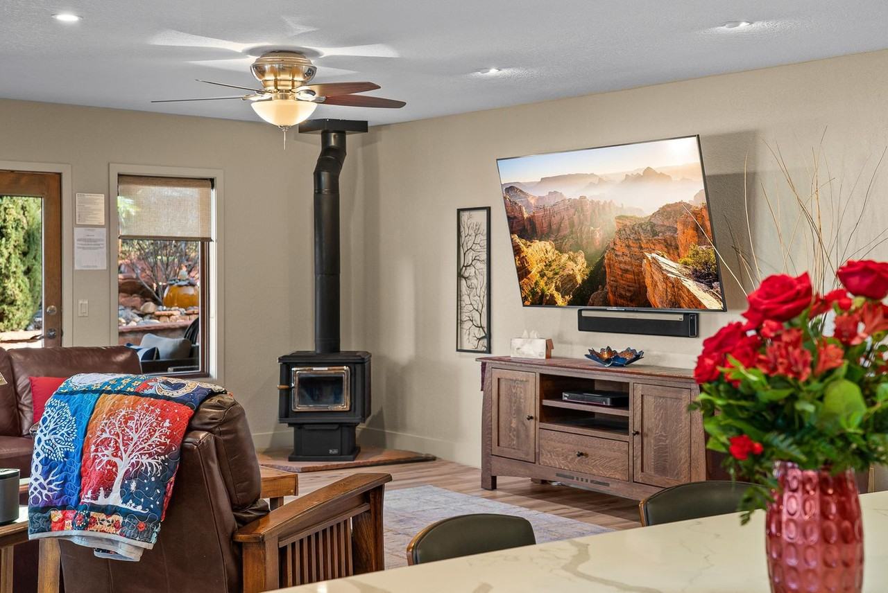 77 Wild Horse Mesa Drive - Photo 5 of 40