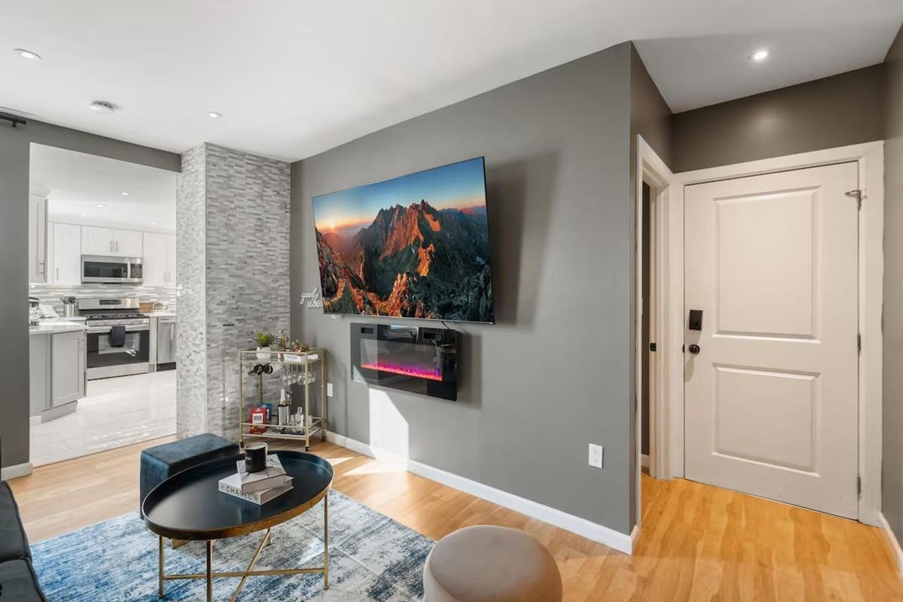 32 E 44th St #1317365P - Photo 3 of 23