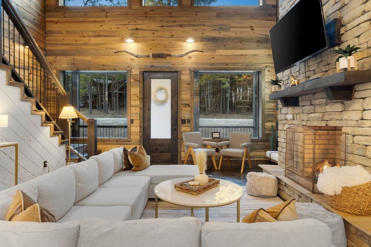 222 Lost Creek Trl #1318702P - Photo 2 of 50