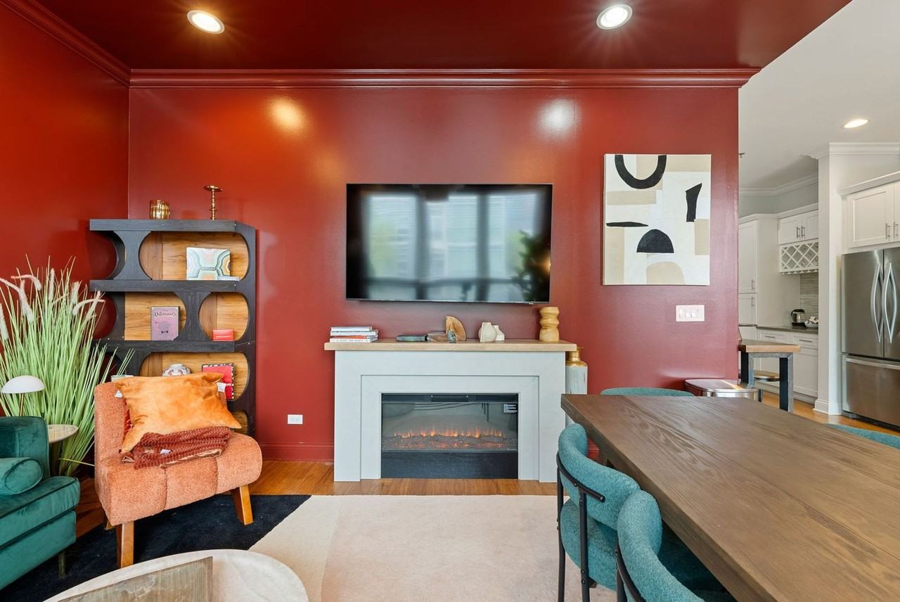 1243 W Madison St #1322528P - Photo 3 of 37