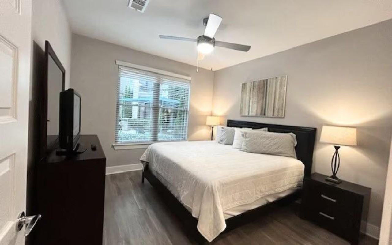 1160 Johnson Ferry Rd Ne #1328925P - Photo 3 of 11