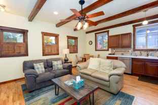 1018 Nw Ogden Ave - Photo 1 of 1