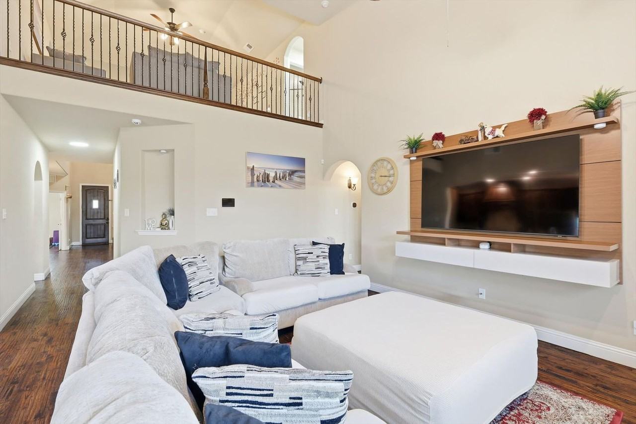 1370 Pelican Dr #1335268P - Photo 4 of 50