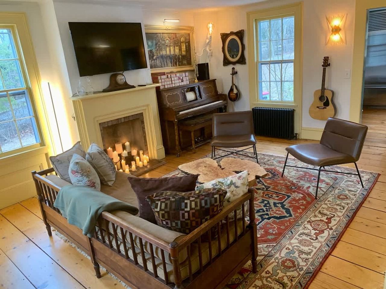 1357 Canal Rd #1336810P - Photo 4 of 50