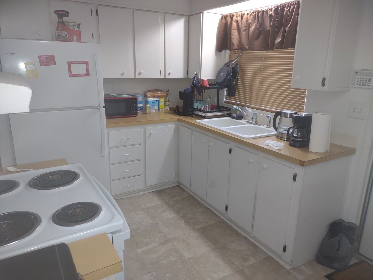 6122 141st Avenue North - Photo 4 of 6