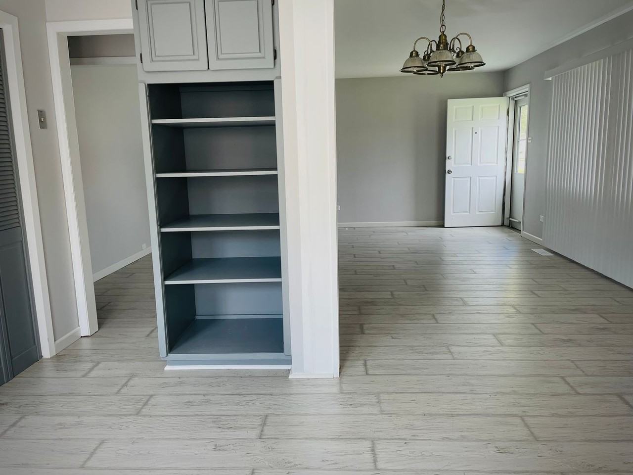 1386 Superior Avenue - Photo 5 of 13