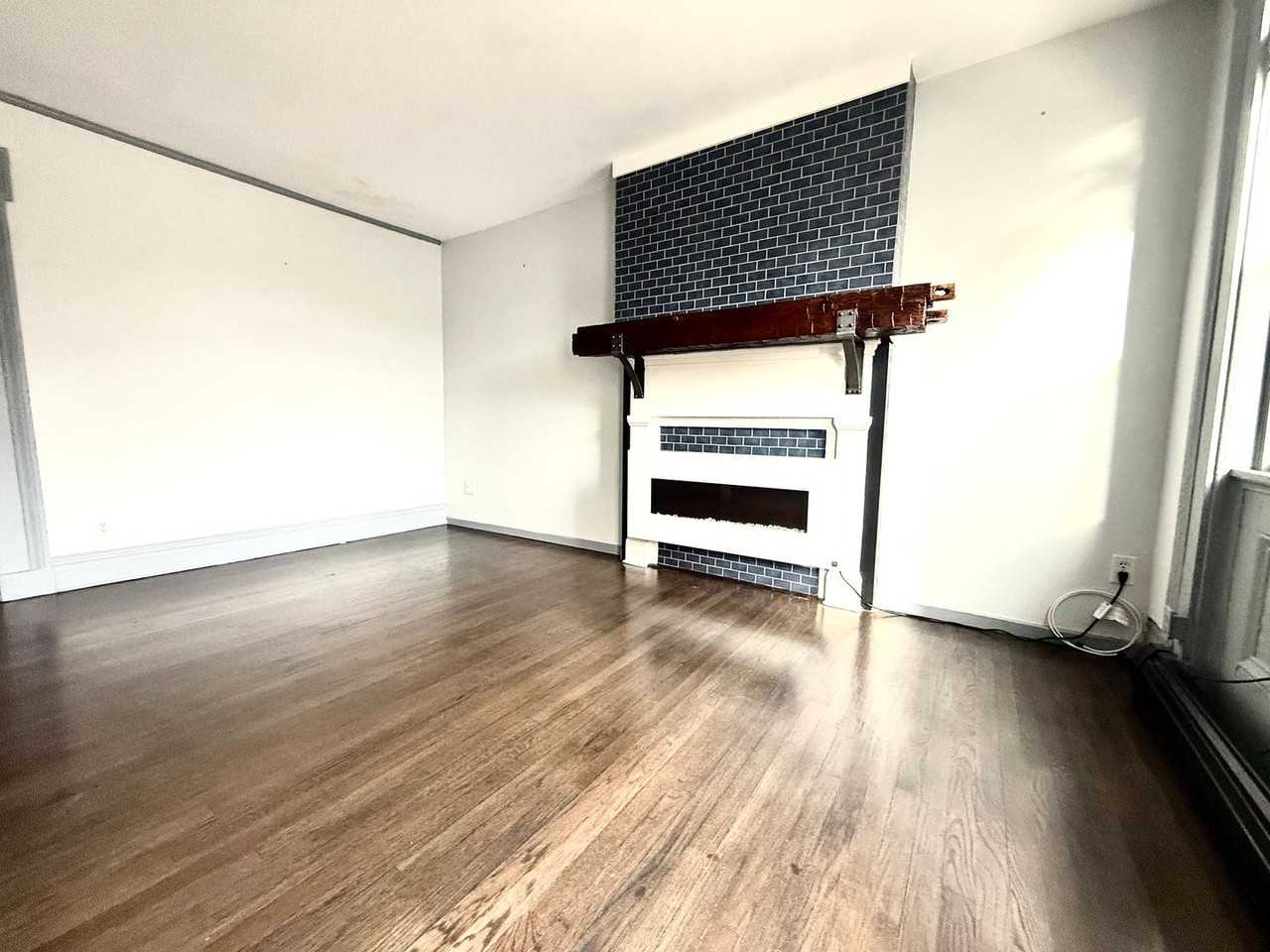 24 Mcdonald St - Photo 2 of 17