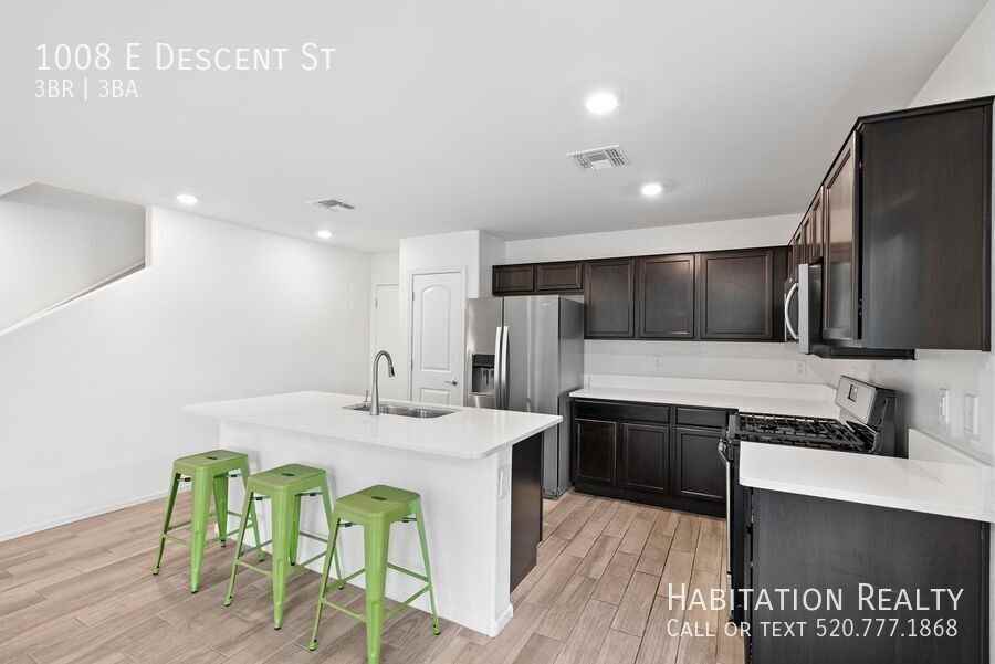 1008 E Descent St - Photo 3 of 42