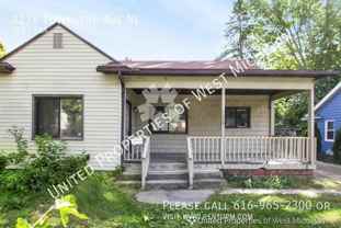 3278 Townsend Ave Ne - Photo 1 of 1