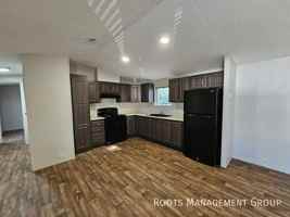 featured image of 2710 W Oakridge Dr #115