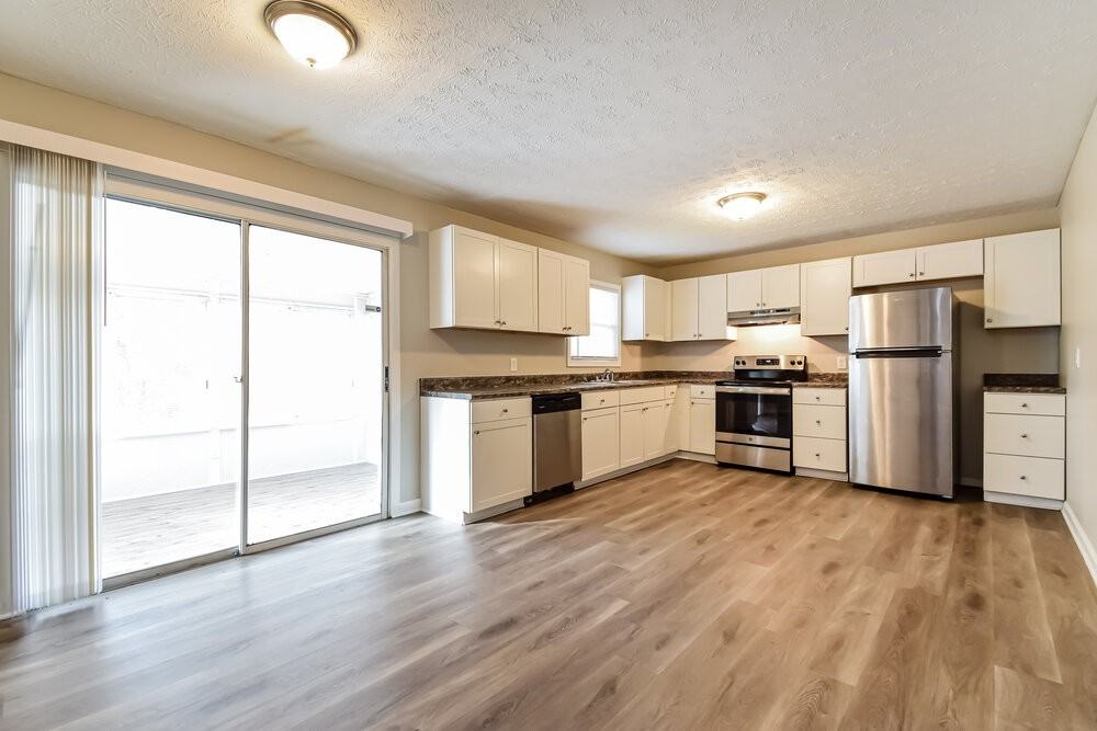 9184 Homewood Dr - Photo 6 of 25