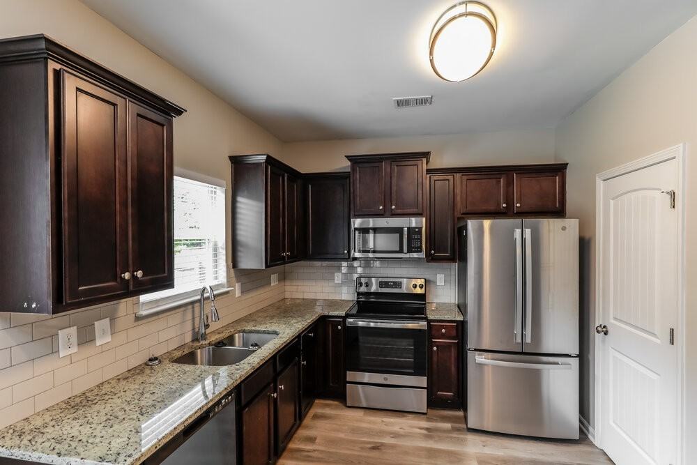 609 Beaujolais Ct - Photo 6 of 17