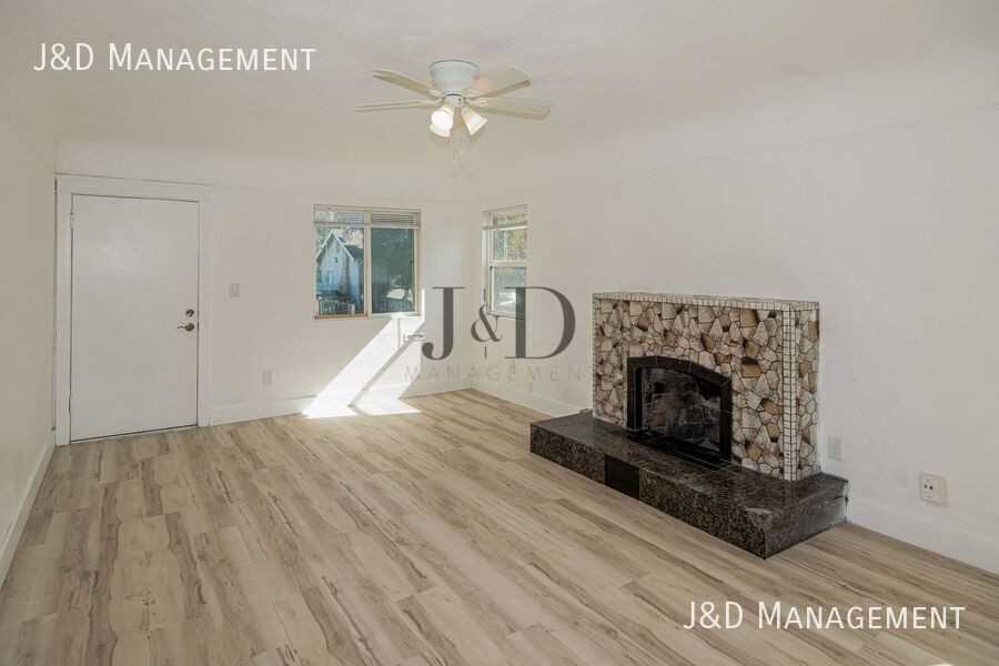 3766 46th Street - Photo 3 of 28