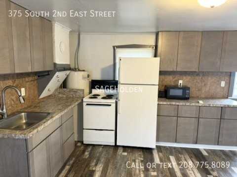 375 South 2nd East Street - Photo 3 of 21