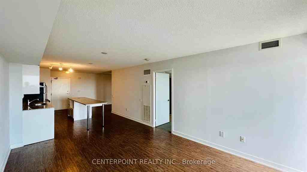 19 Singer Court - Photo 6 of 13